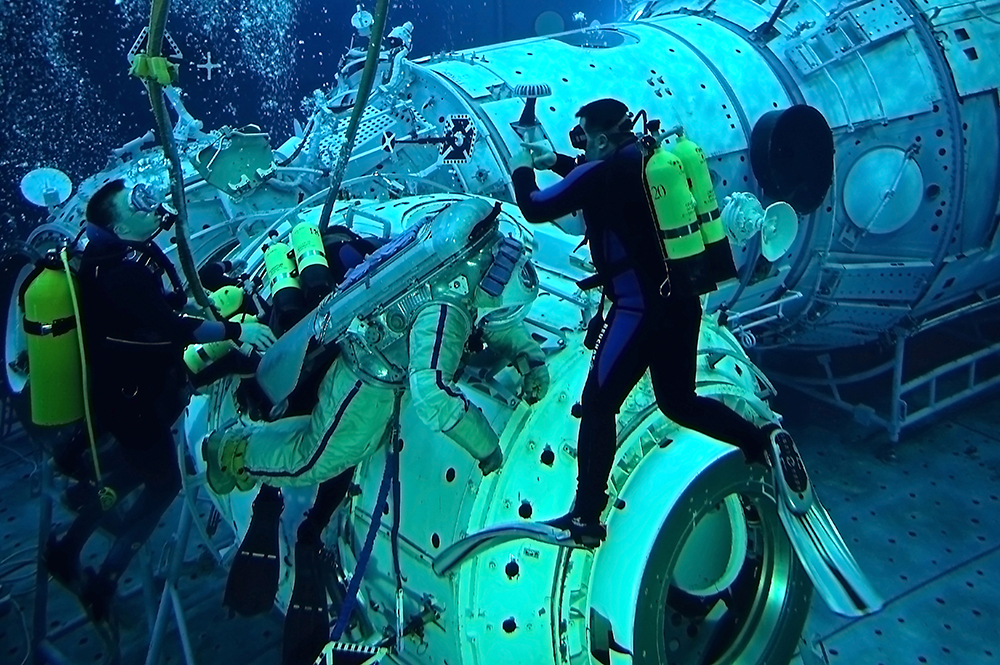 Underwater Facilities Construction Underwater Facilities Construction